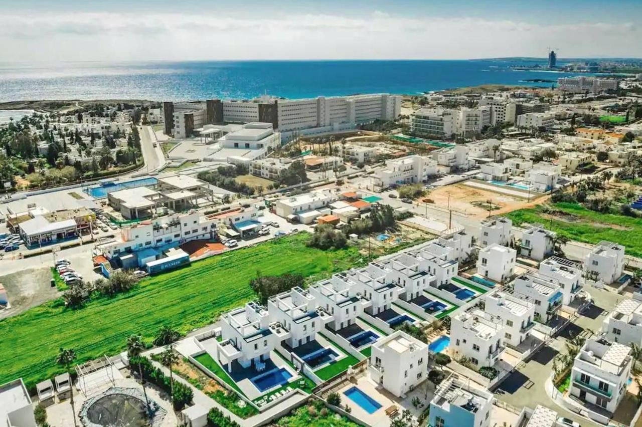 Villa Nissinia Ayia Napa Esterno foto